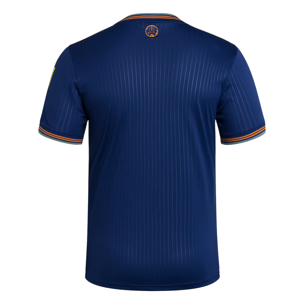 Newcastle 2025/26- 3º Equipamento